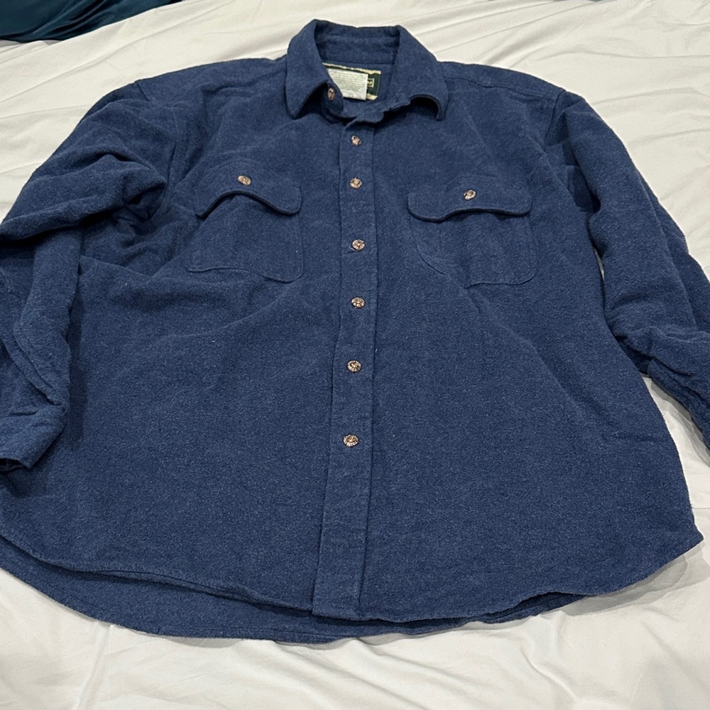 Vintage Field & Stream Blue Button-Up Over-Shirt
